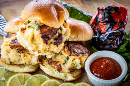 Gourmet Crab Cake Dinner for 4 - Best Deal on the net. Shipped anywhere in the lower 48! $99.